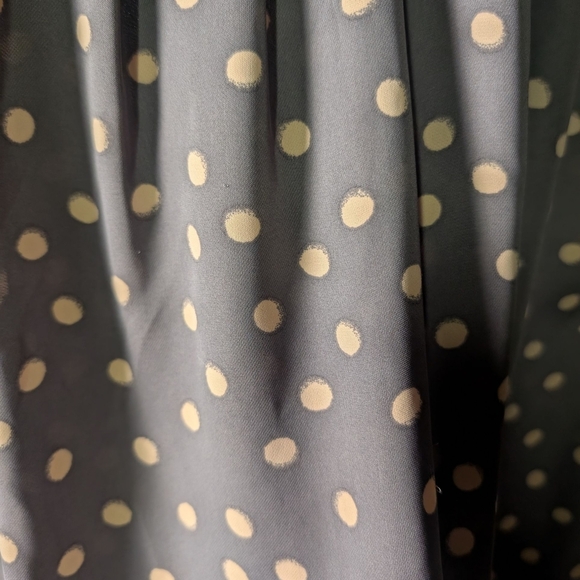 Lc Lauren Conrad Polka Dot Cap Sleeve Women's Large Blouse Gray Cream Tie Back - Picture 5 of 6